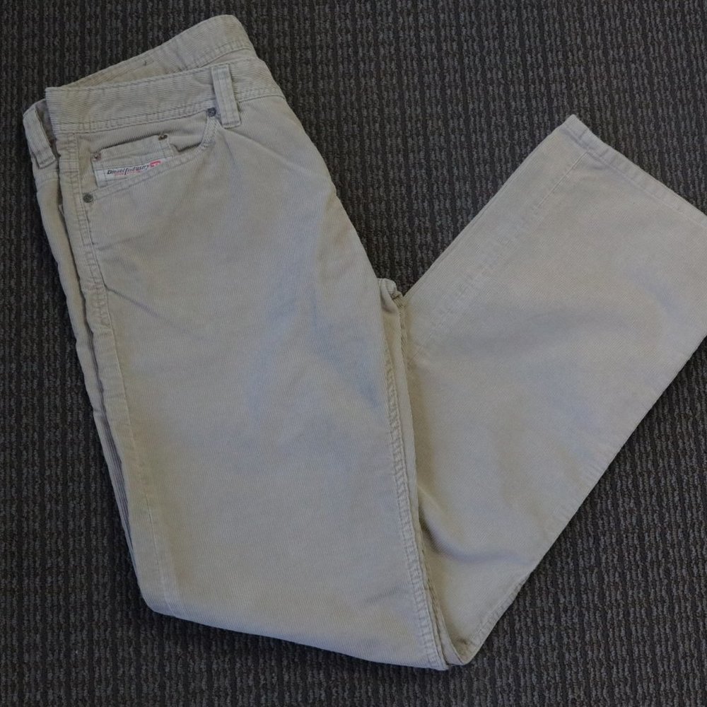 NWT DIESEL VIKER CORDUROY SIZE 30